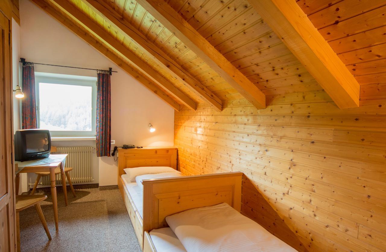 Berghotel Kason Predoi Bagian luar foto
