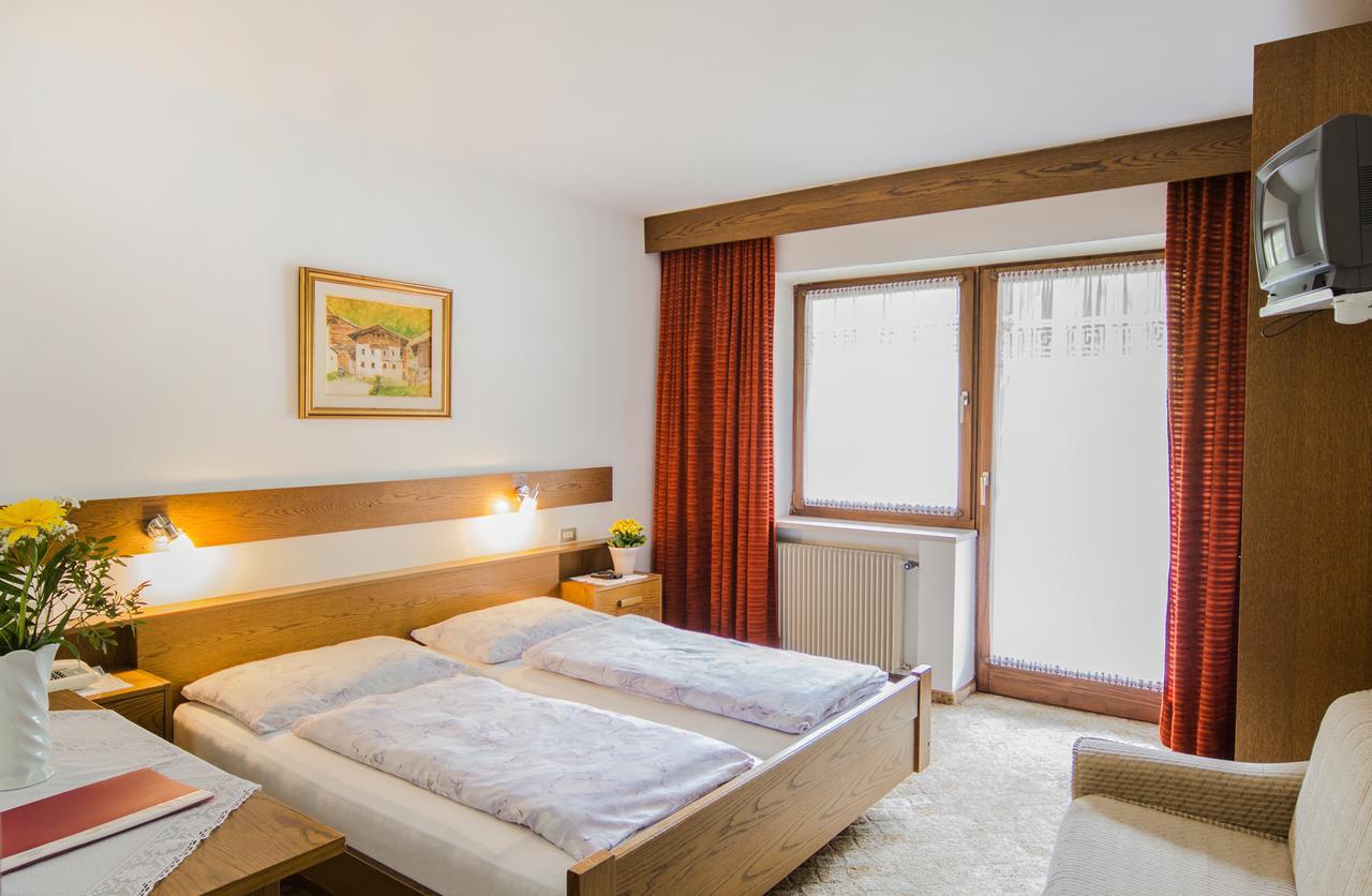 Berghotel Kason Predoi Bagian luar foto